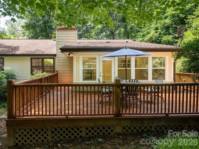 14 Forest Ridge Drive, Arden, NC 28704