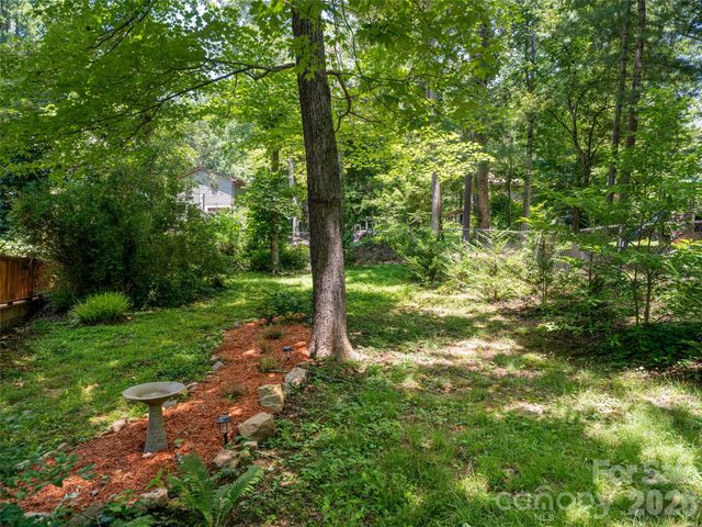 14 Forest Ridge Drive, Arden, NC 28704