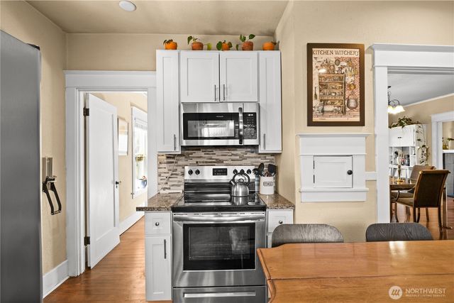 912 Earnest S. Brazill Street, Tacoma, WA 98405