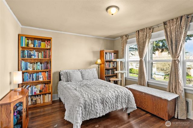 912 Earnest S. Brazill Street, Tacoma, WA 98405