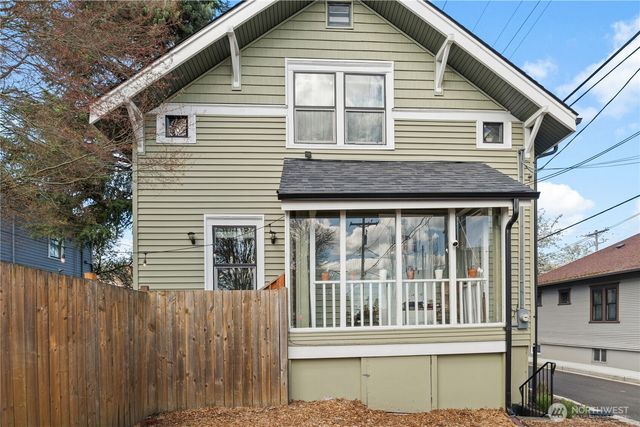 912 Earnest S. Brazill Street, Tacoma, WA 98405