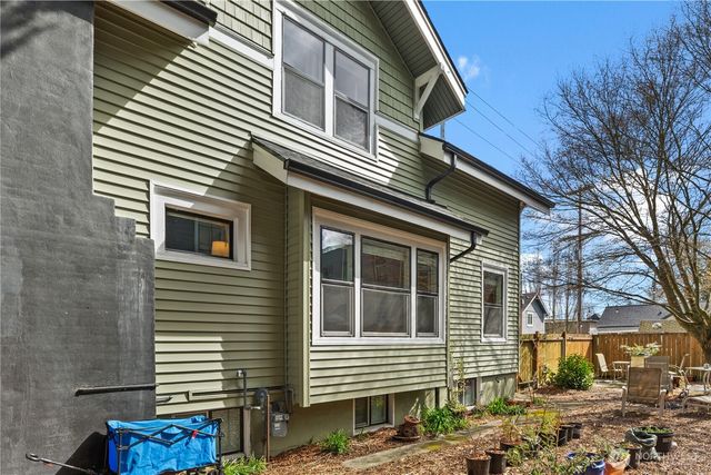 912 Earnest S. Brazill Street, Tacoma, WA 98405