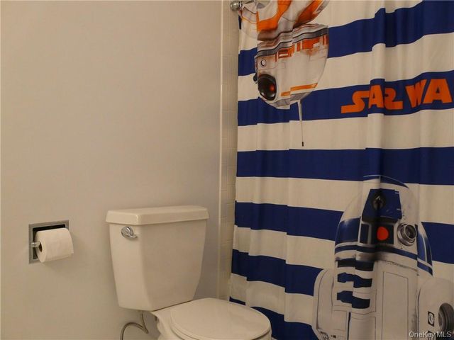 210 Sandpiper Court 210, Yorktown Heights, NY 10598