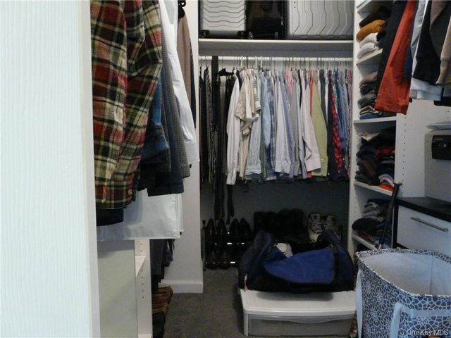 210 Sandpiper Court 210, Yorktown Heights, NY 10598