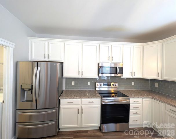 12444 Caracara Court, Charlotte, NC 28278