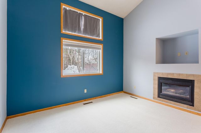 607 Woodduck Drive D, Woodbury, MN 55125