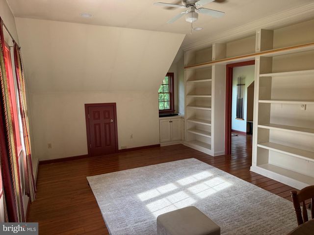515 W 28TH DIVISION HWY, Lititz, PA 17543