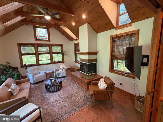 515 W 28TH DIVISION HWY, Lititz, PA 17543