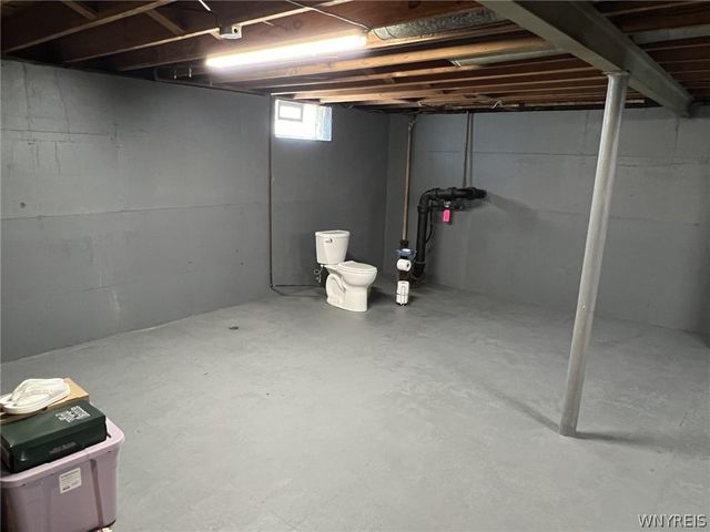 411 78th Street, Niagara Falls, NY 14304