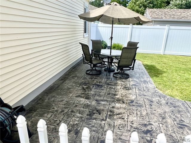 411 78th Street, Niagara Falls, NY 14304