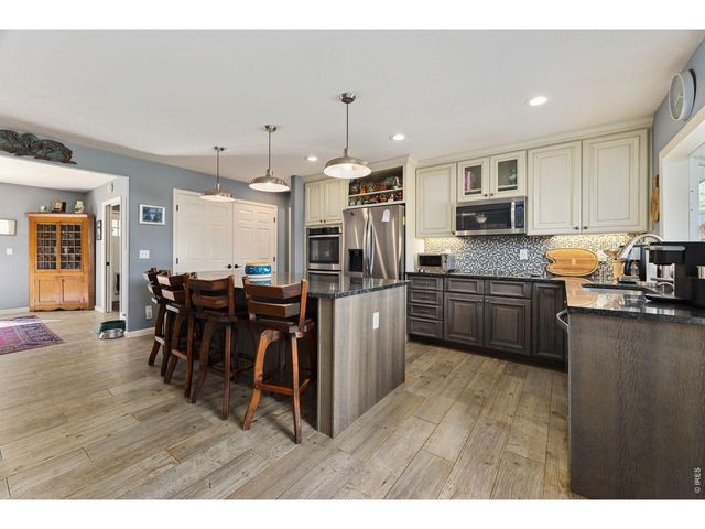 2758 Carriage Dr, Estes Park, CO 80517