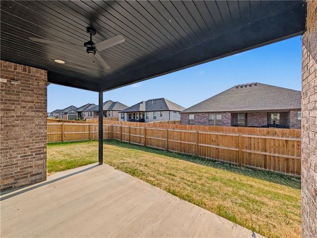 4832 Hawk Street, Springdale, AR 72762
