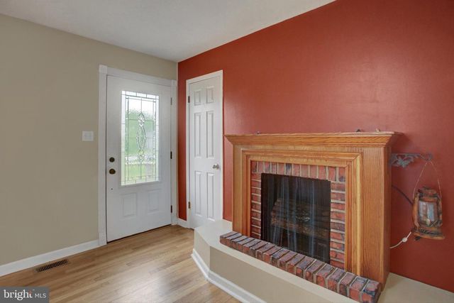 11540 BURKETT LN, Greencastle, PA 17225