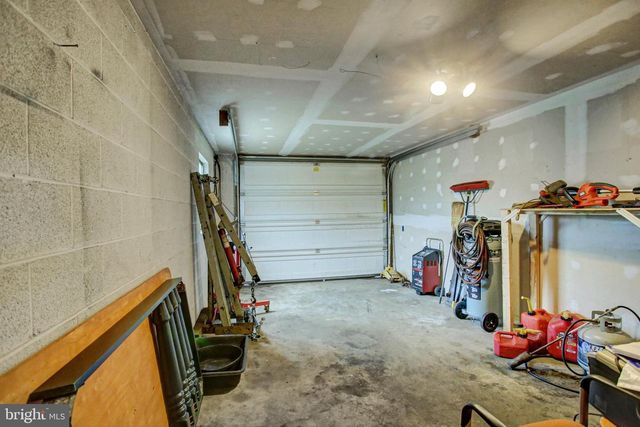 11540 BURKETT LN, Greencastle, PA 17225