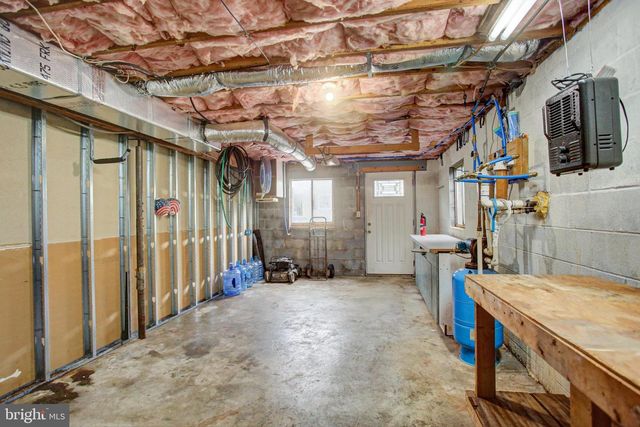 11540 BURKETT LN, Greencastle, PA 17225