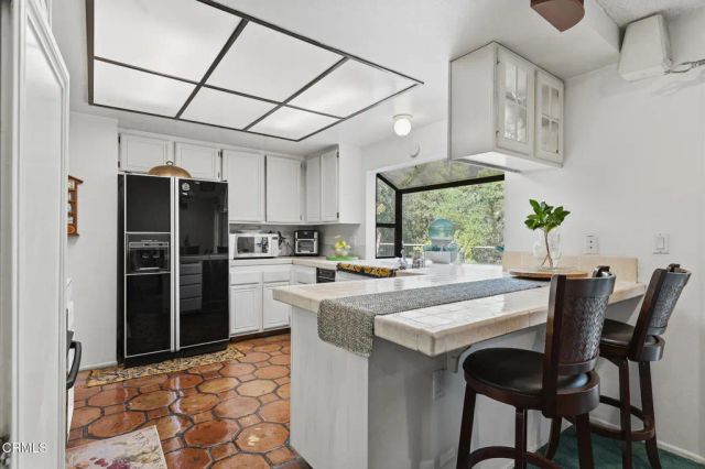 790 N Valley Drive, Westlake Village, CA 91362