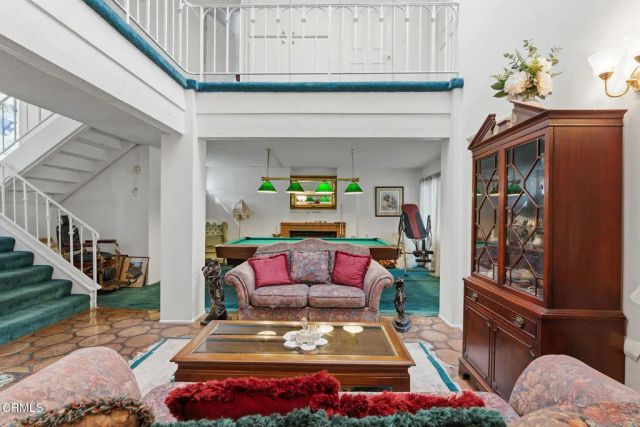 790 N Valley Drive, Westlake Village, CA 91362