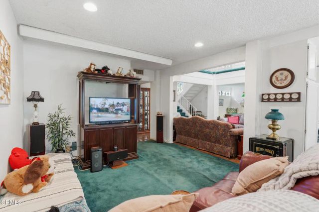 790 N Valley Drive, Westlake Village, CA 91362