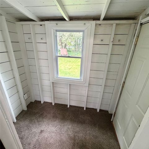2328 CAMPHAUSEN Avenue, Erie, PA 16510