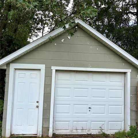 2328 CAMPHAUSEN Avenue, Erie, PA 16510