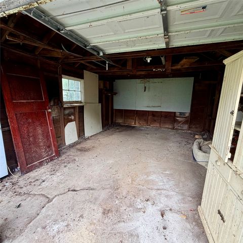 2328 CAMPHAUSEN Avenue, Erie, PA 16510