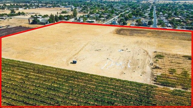 E Olive Ave Avenue, Porterville, CA 93257