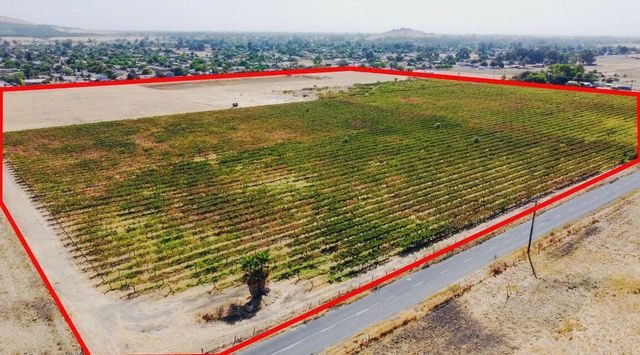 E Olive Ave Avenue, Porterville, CA 93257