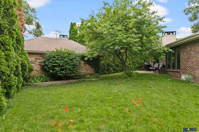 7206 Shamrock Court, Lincoln, NE 68506