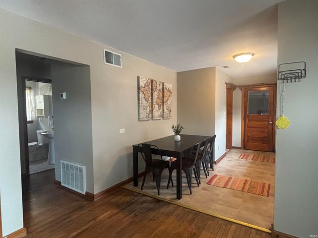 2201 N Fulton Avenue, Evansville, IN 47710
