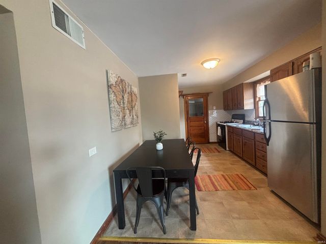 2201 N Fulton Avenue, Evansville, IN 47710