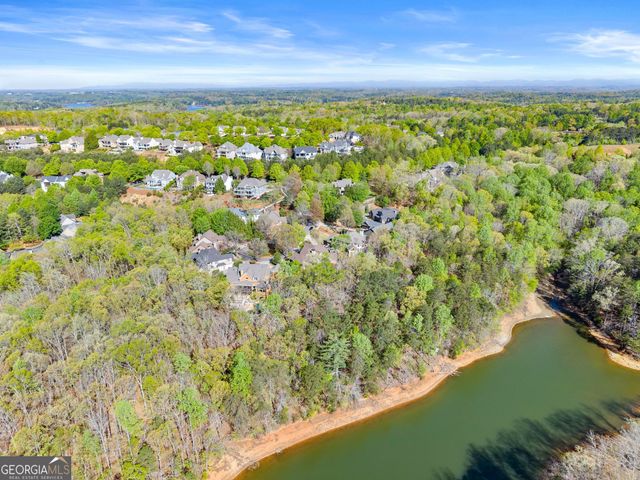 6221 Random Winds Bluff, Gainesville, GA 30506