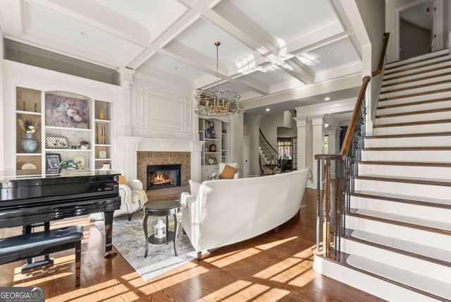 6221 Random Winds Bluff, Gainesville, GA 30506
