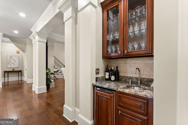 6221 Random Winds Bluff, Gainesville, GA 30506