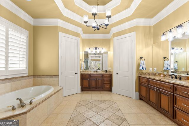 6221 Random Winds Bluff, Gainesville, GA 30506