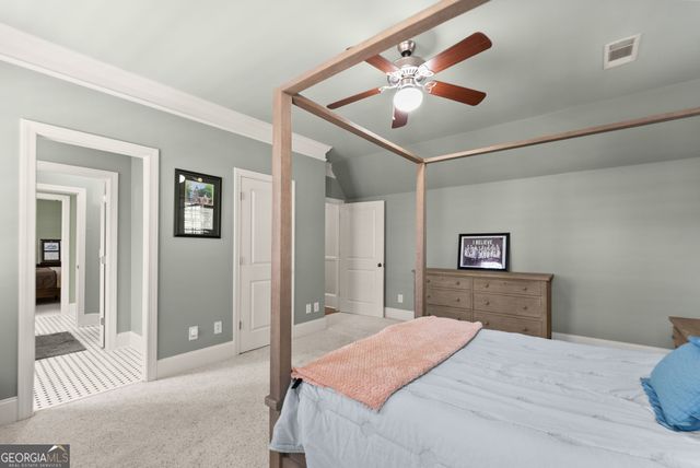 6221 Random Winds Bluff, Gainesville, GA 30506