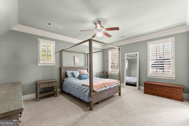 6221 Random Winds Bluff, Gainesville, GA 30506
