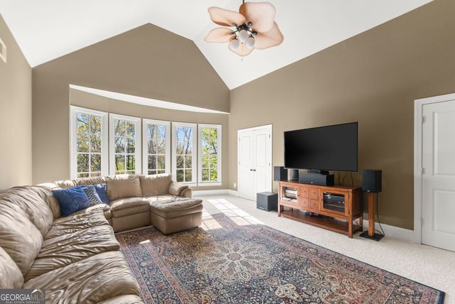 6221 Random Winds Bluff, Gainesville, GA 30506