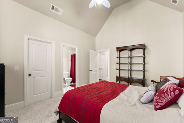 6221 Random Winds Bluff, Gainesville, GA 30506