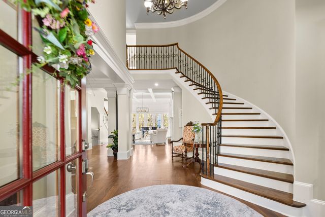 6221 Random Winds Bluff, Gainesville, GA 30506