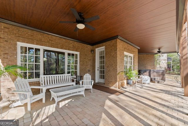 6221 Random Winds Bluff, Gainesville, GA 30506