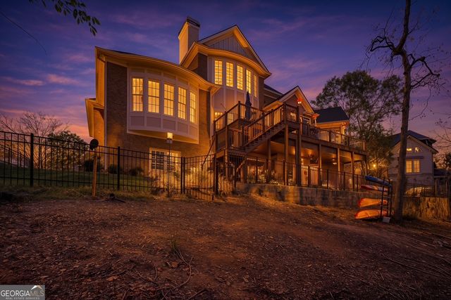 6221 Random Winds Bluff, Gainesville, GA 30506