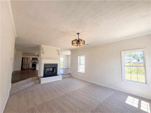 2925 Lake Port Drive, Snellville, GA 30039