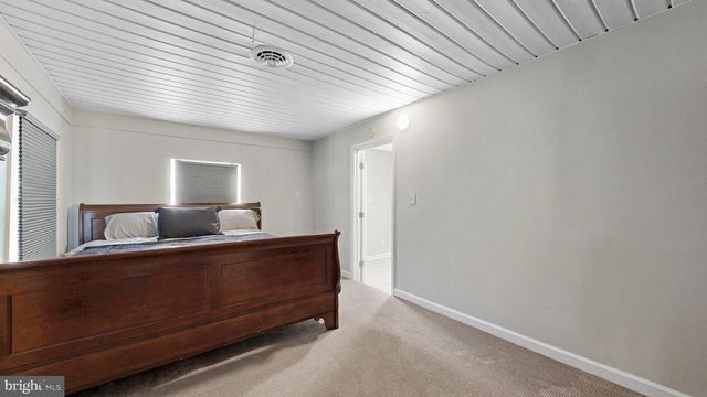 43 WAYNE DR, Dover, DE 19901
