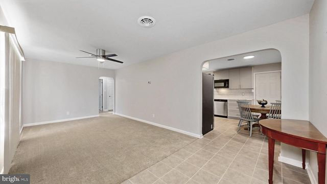 43 WAYNE DR, Dover, DE 19901