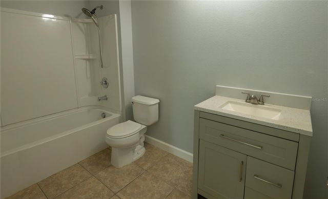 2431 GRASMERE VIEW PARKWAY N, Kissimmee, FL 34746