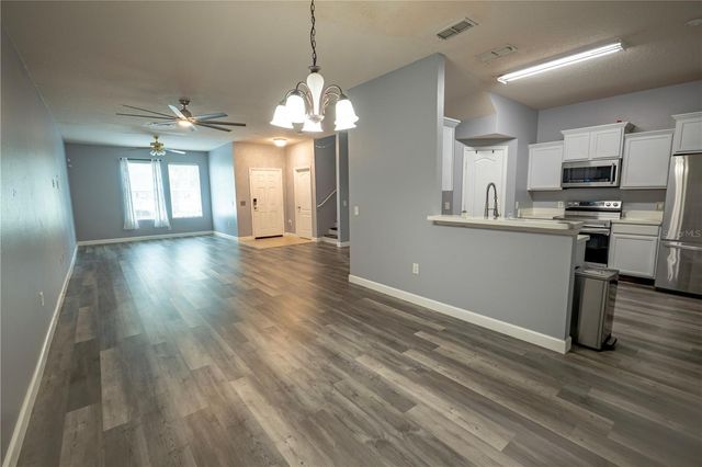 2431 GRASMERE VIEW PARKWAY N, Kissimmee, FL 34746