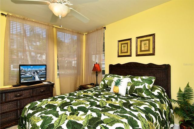 3461 SUNSET KEY CIRCLE 101, Punta Gorda, FL 33955