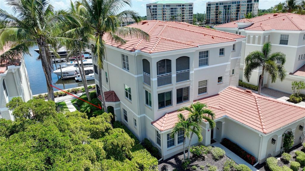 Image 1 of property listing at 3461 SUNSET KEY CIRCLE 101, Punta Gorda, FL 33955