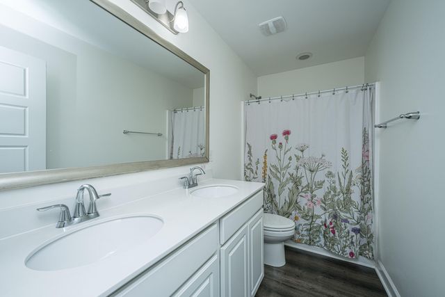 1676 Emmets Road, Johns Island, SC 29455