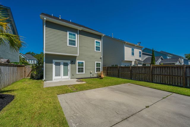 1676 Emmets Road, Johns Island, SC 29455